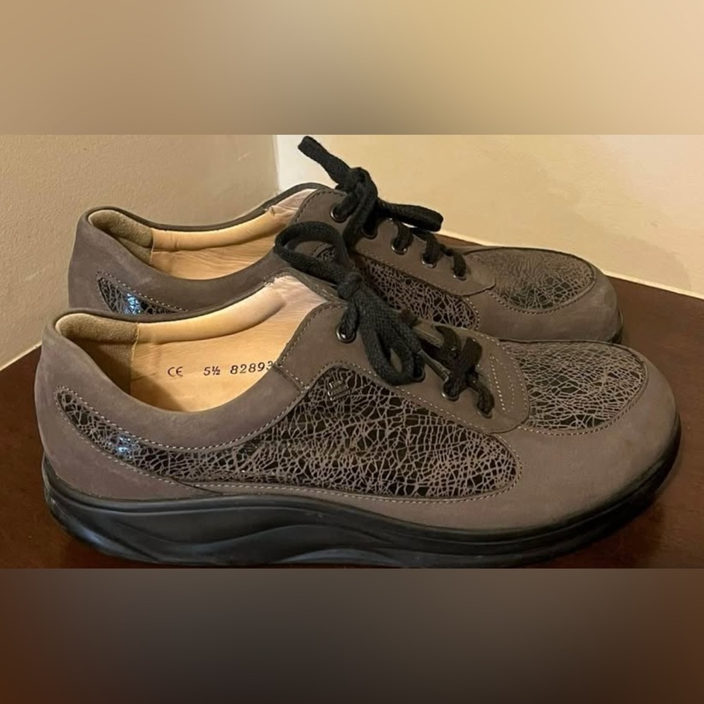 Finn Comfort Women’s US 8 (Finn size 5.5)